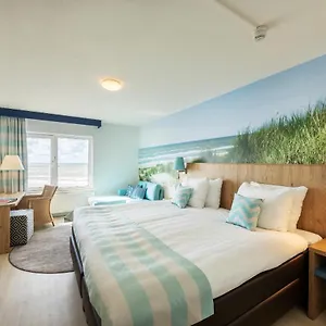 Отель Beachhotel By Center Parcs, Зандфорт